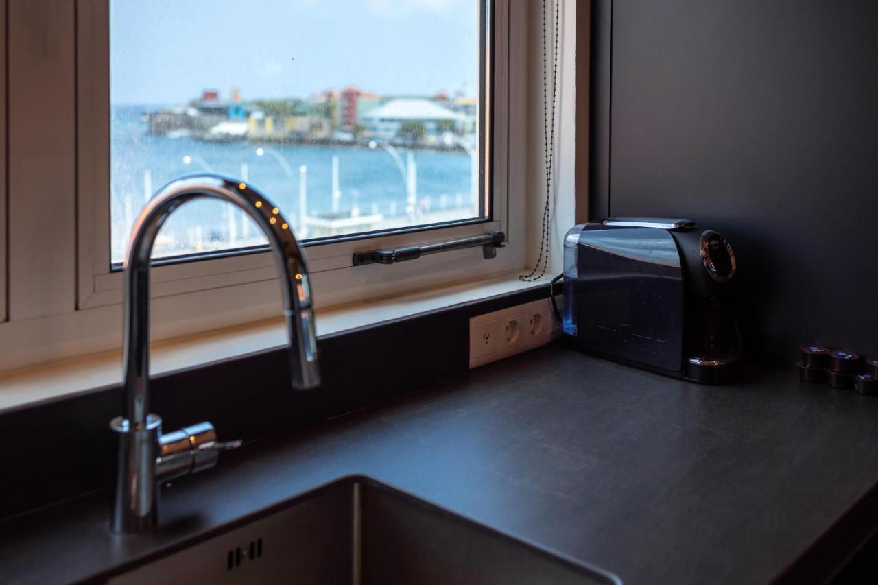 Blue Marlin Handelskade Apartments Willemstad Bagian luar foto