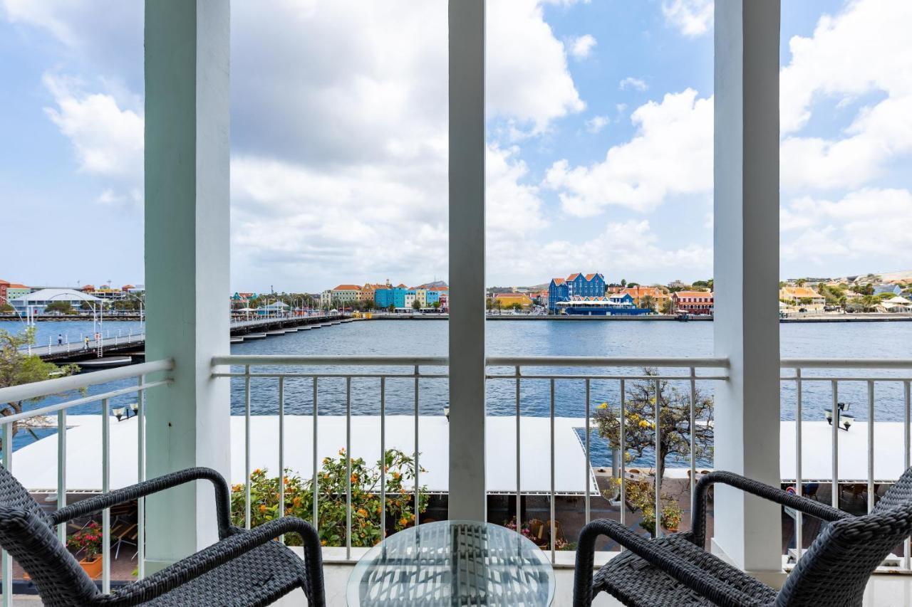 Blue Marlin Handelskade Apartments Willemstad Bagian luar foto
