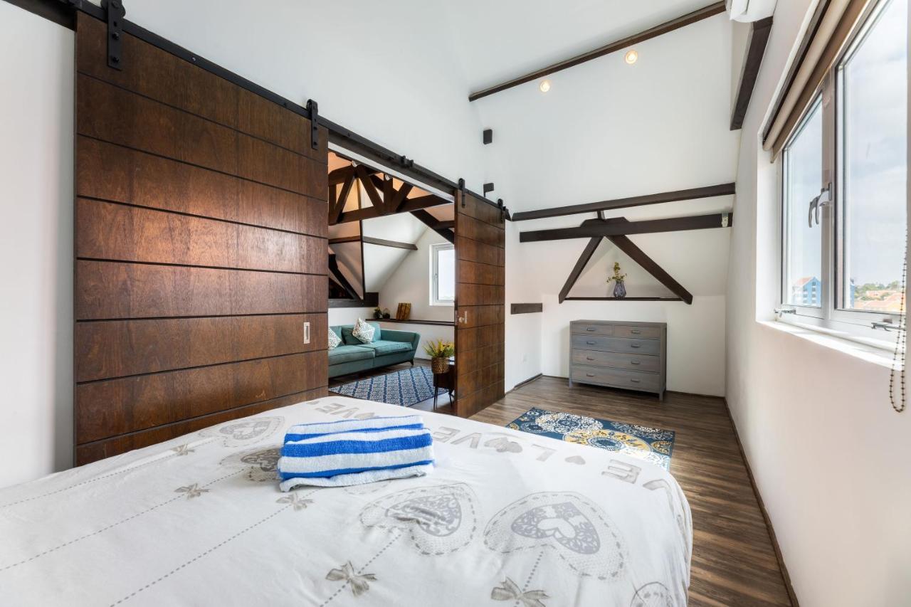 Blue Marlin Handelskade Apartments Willemstad Bagian luar foto